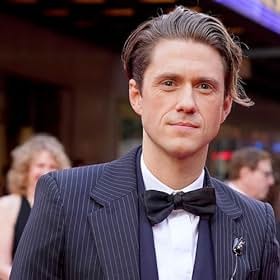 Aaron Tveit
